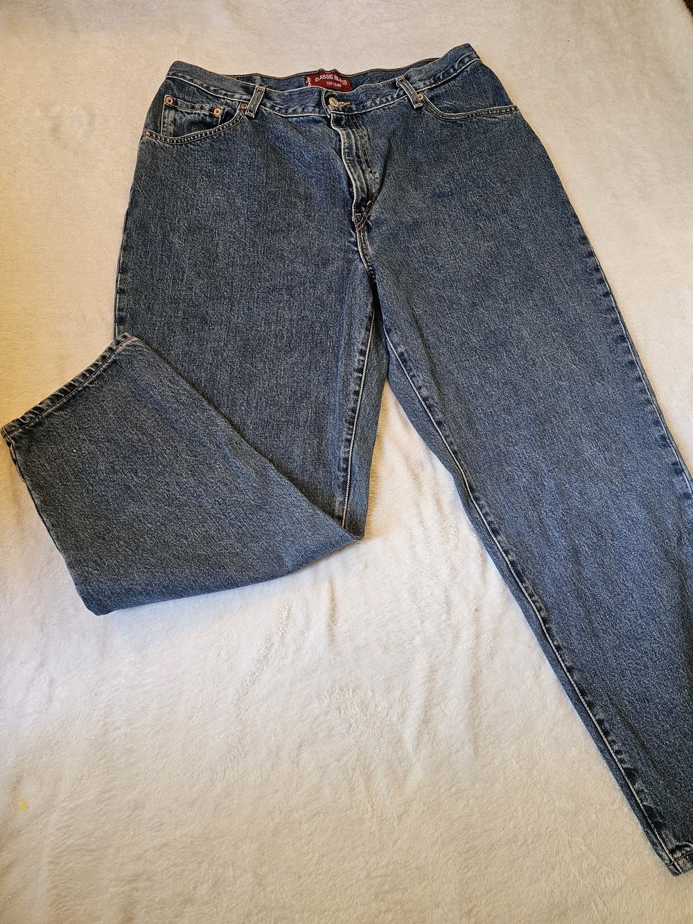 Levi's Women's Straight Leg Jeans